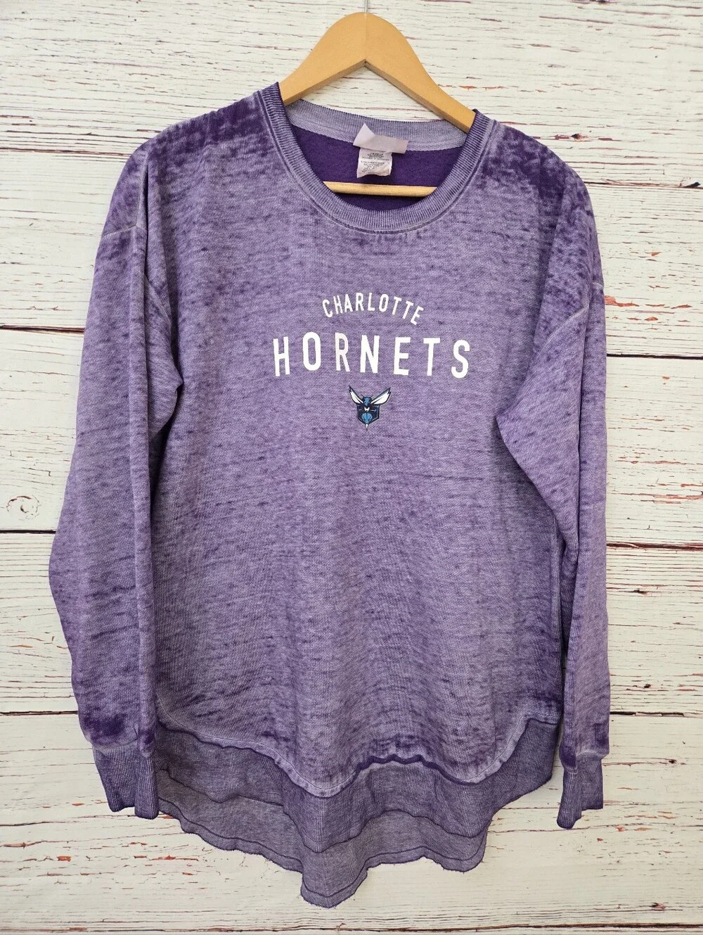 NWOT Charlotte Hornets Purple Burnout Sweatshirt Womens Large NBA Pullover - Picture 1 of 16